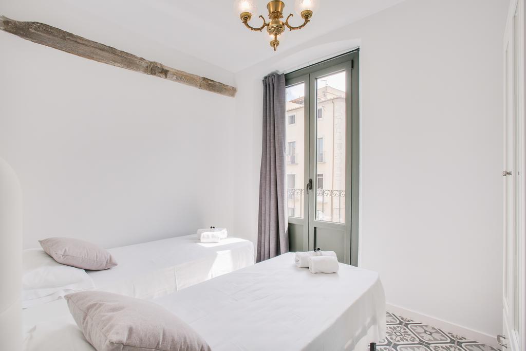 Flateli Rambla 5 3-2 Apartment Girona Room photo